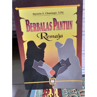 Image of Berbalas pantun remaja